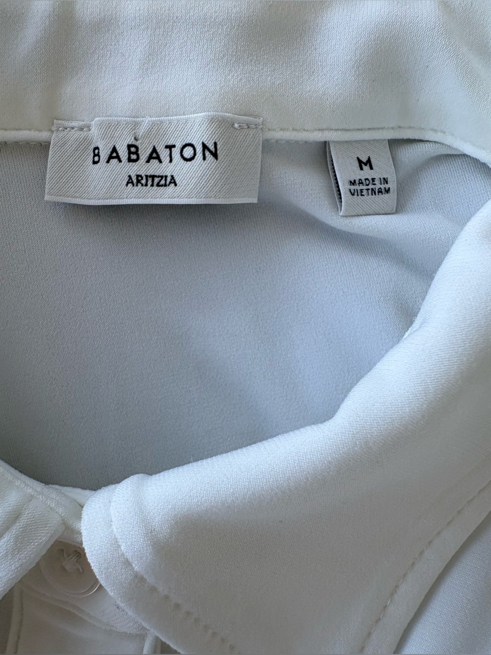Babaton Aritzia white Smooth Matter Anthology top sz Med - Picture 6 of 7